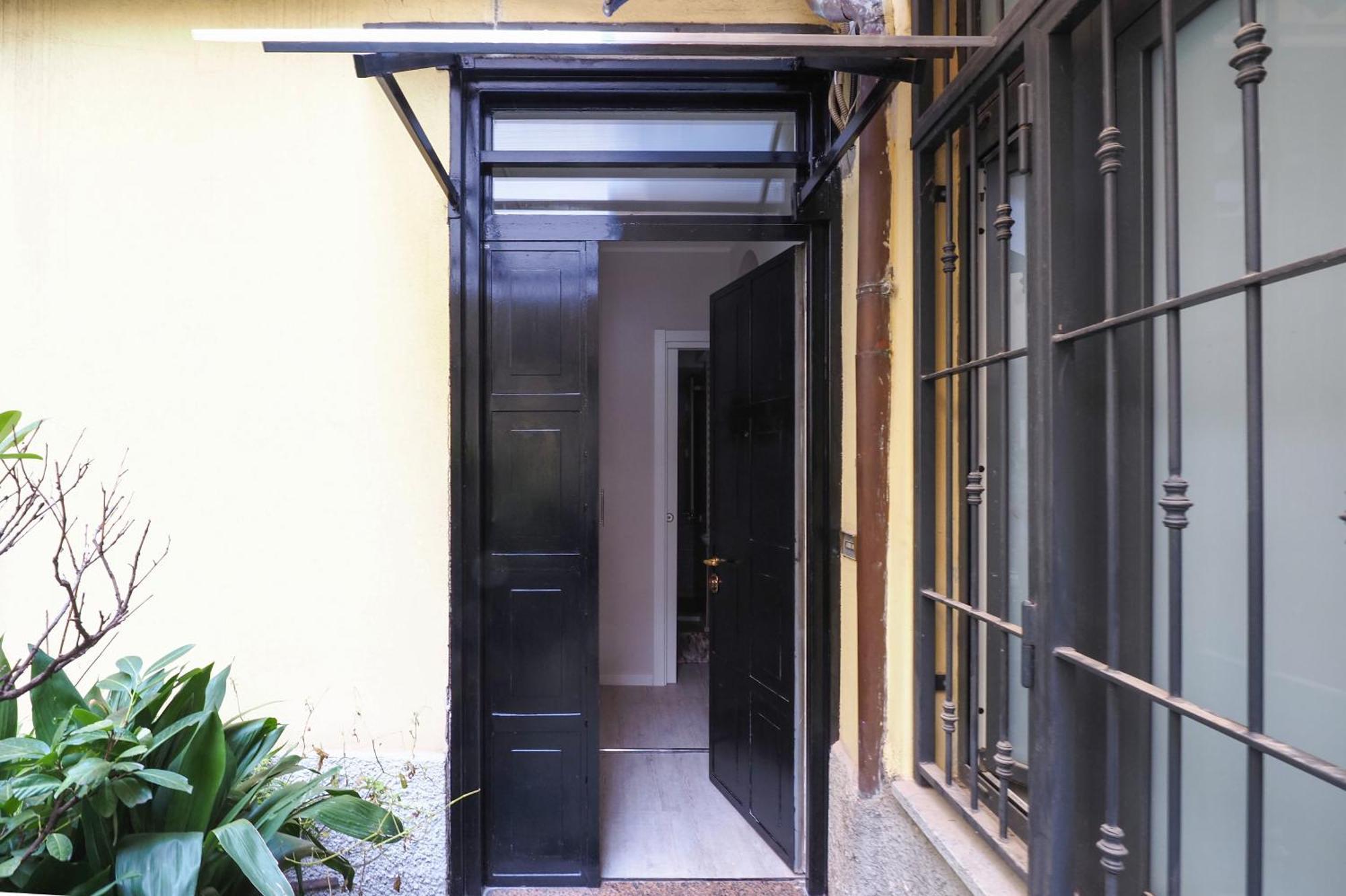 Delizioso Studio Tra Navigli E Mm Sant'Agostino Milan Exterior photo